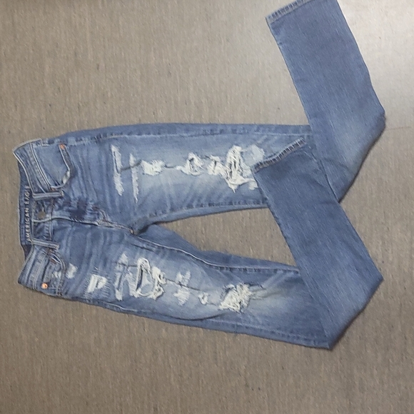American Eagle Outfitters Denim - 3/25❤American Eagle high waist, stretchy jeans size 26x28